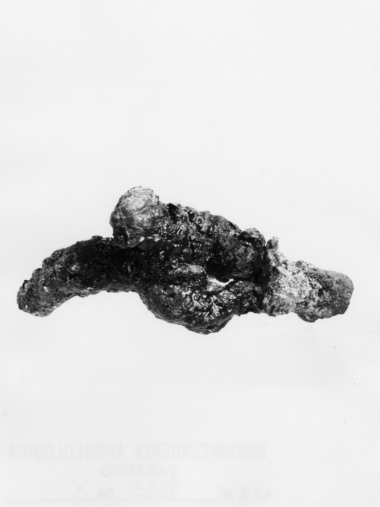 mortaio - produzione apula (secc. VI/ III a.C)