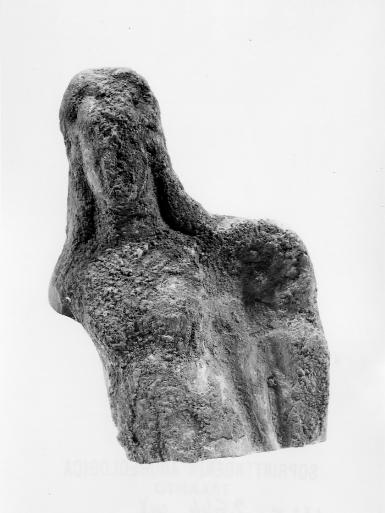 Polyboia (terracotta figurata, culto di Apollo-Hyakinthos) - fabbrica tarantina (secc. IV a.C.-III a.C)