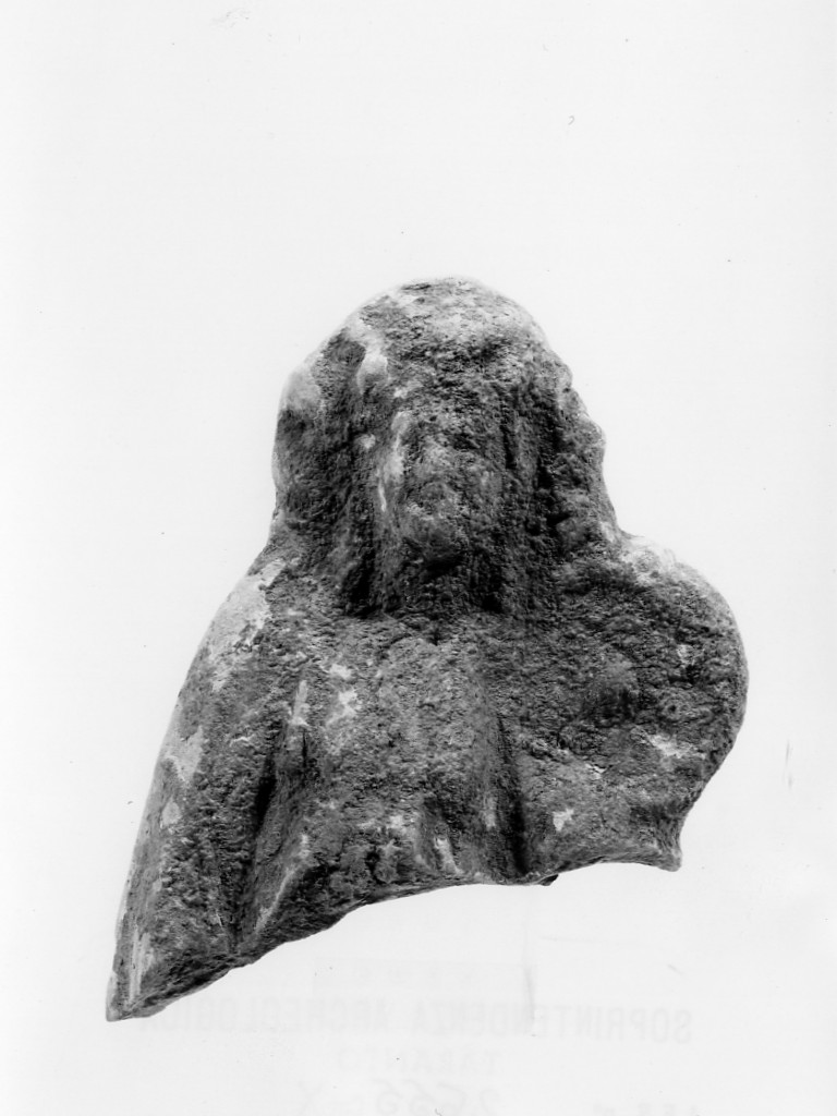 Polyboia (terracotta figurata, culto di Apollo-Hyakinthos) - fabbrica tarantina (secc. IV a.C.-III a.C)