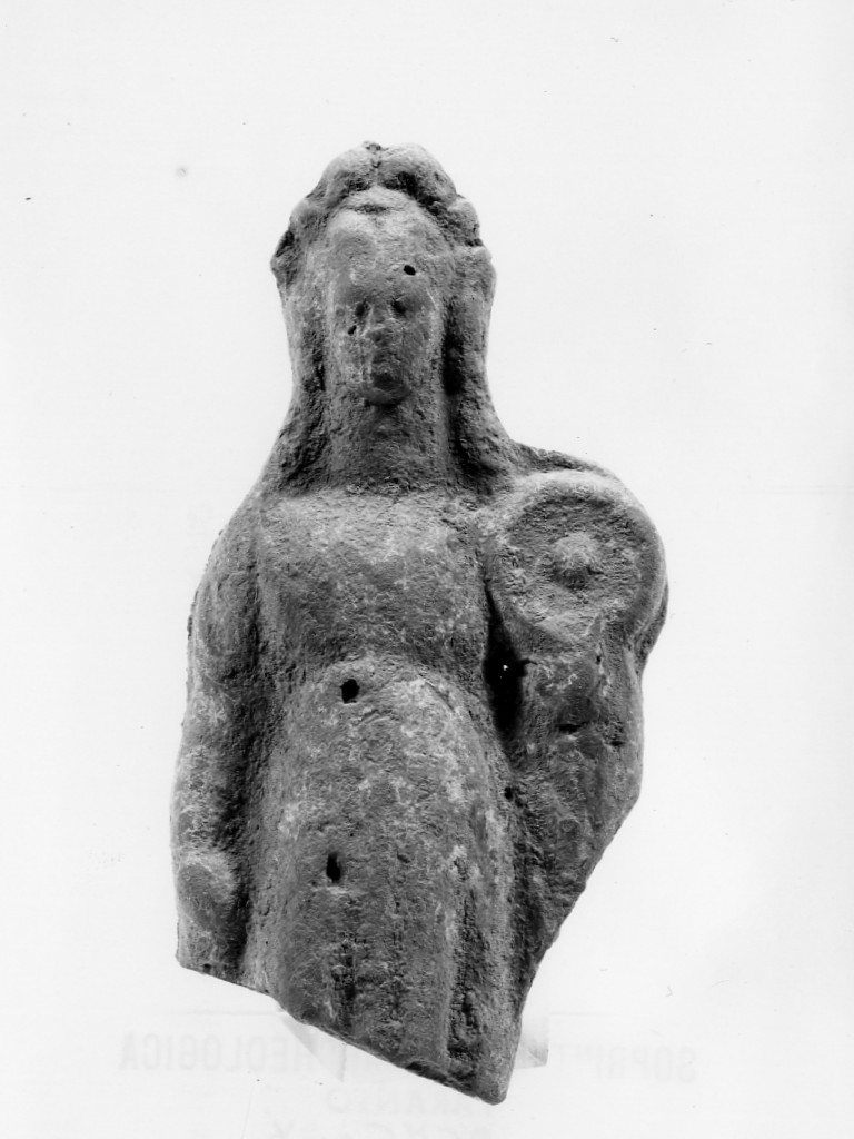 Polyboia (terracotta figurata, culto di Apollo-Hyakinthos) - fabbrica tarantina (secc. IV a.C.-III a.C)