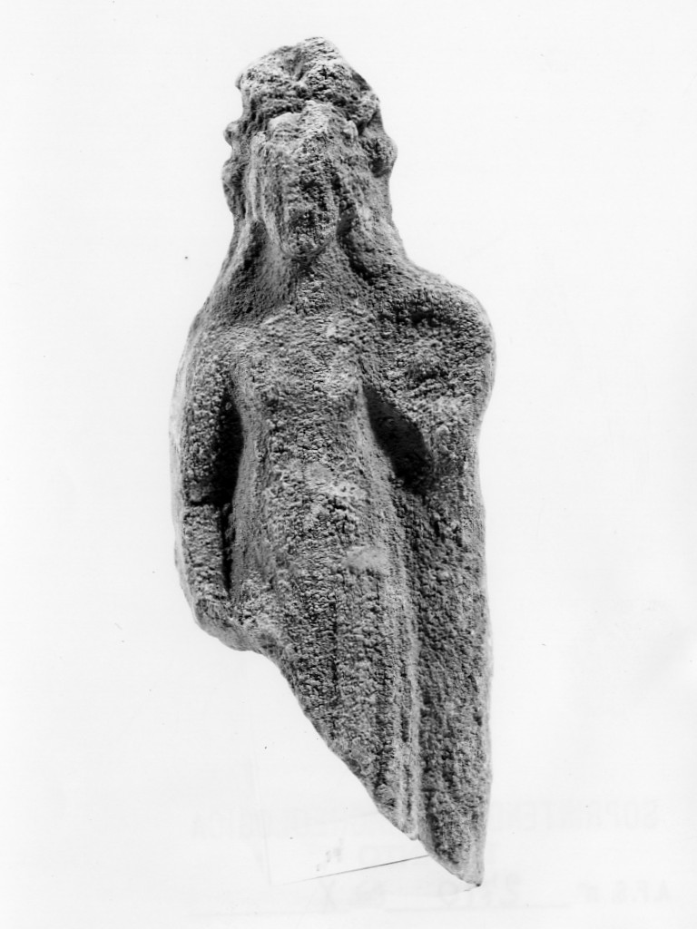 Polyboia (terracotta figurata, culto di Apollo-Hyakinthos) - fabbrica tarantina (secc. IV a.C.-III a.C)