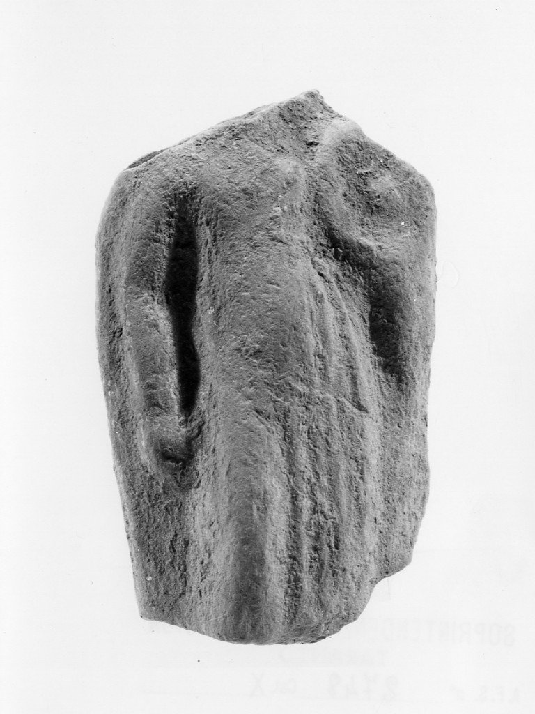 Polyboia (terracotta figurata, culto di Apollo-Hyakinthos) - fabbrica tarantina (secc. IV a.C.-III a.C)