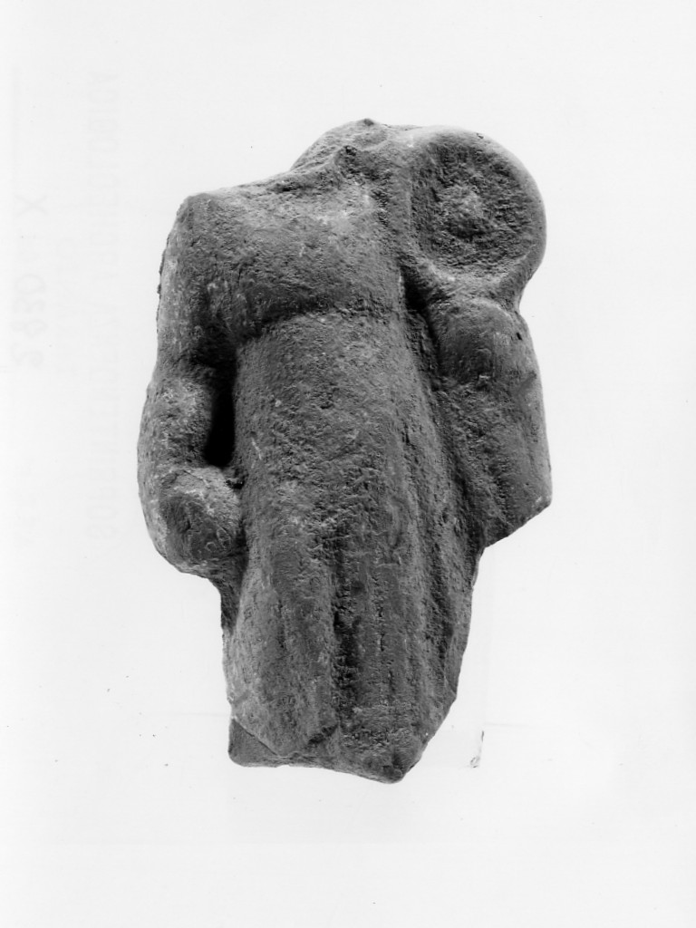 Polyboia (terracotta figurata, culto di Apollo-Hyakinthos) - fabbrica tarantina (secc. IV a.C.-III a.C)