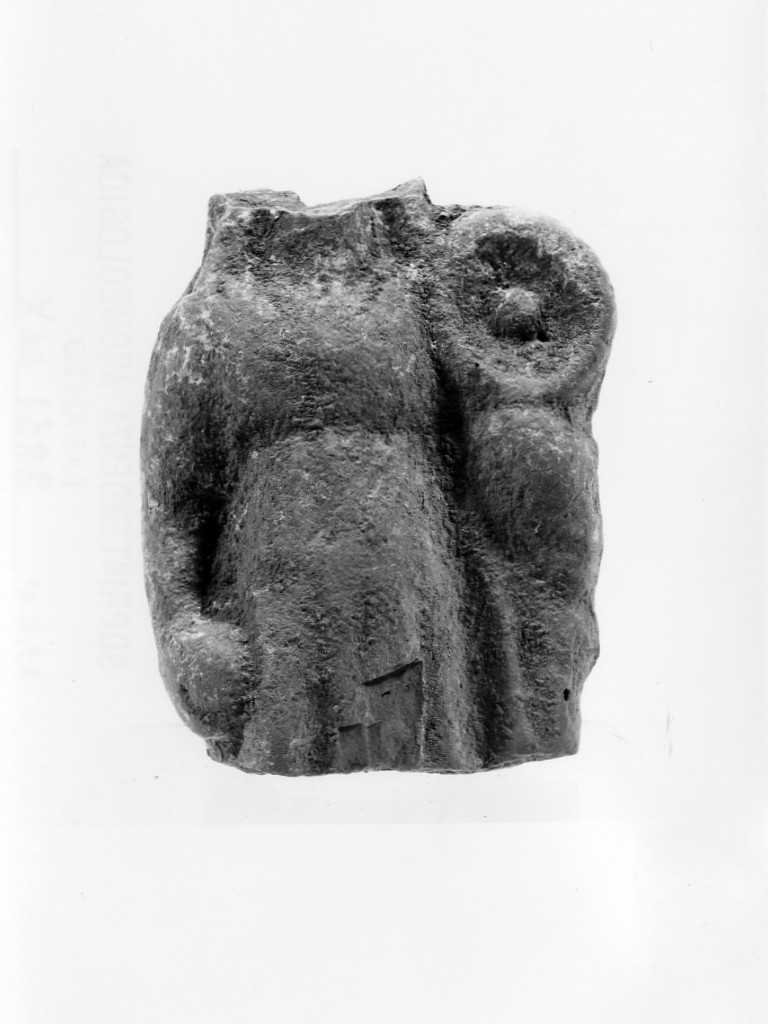 Polyboia (terracotta figurata, culto di Apollo-Hyakinthos) - fabbrica tarantina (secc. IV a.C.-III a.C)