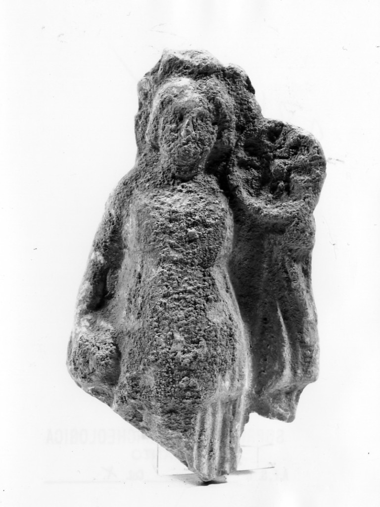 Polyboia (terracotta figurata, culto di Apollo-Hyakinthos) - fabbrica tarantina (secc. IV a.C.-III a.C)