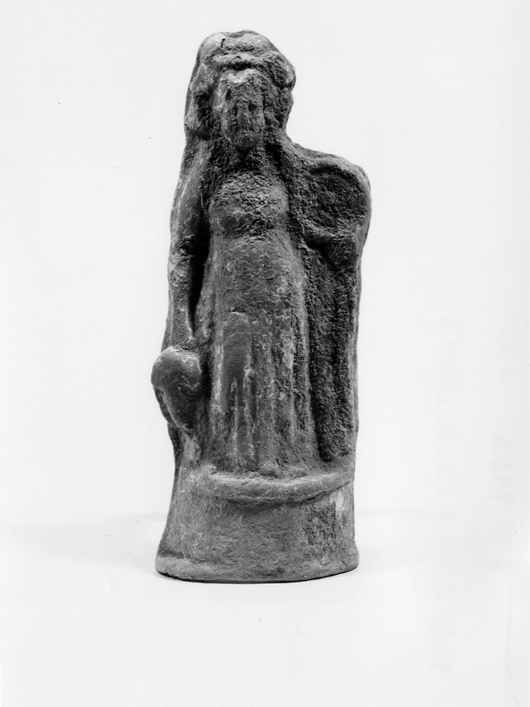 Polyboia (terracotta figurata, culto di Apollo-Hyakinthos) - fabbrica tarantina (secc. IV a.C.-III a.C)