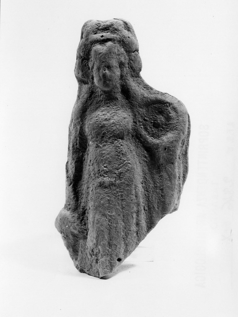 Polyboia (terracotta figurata, culto di Apollo-Hyakinthos) - fabbrica tarantina (secc. IV a.C.-III a.C)