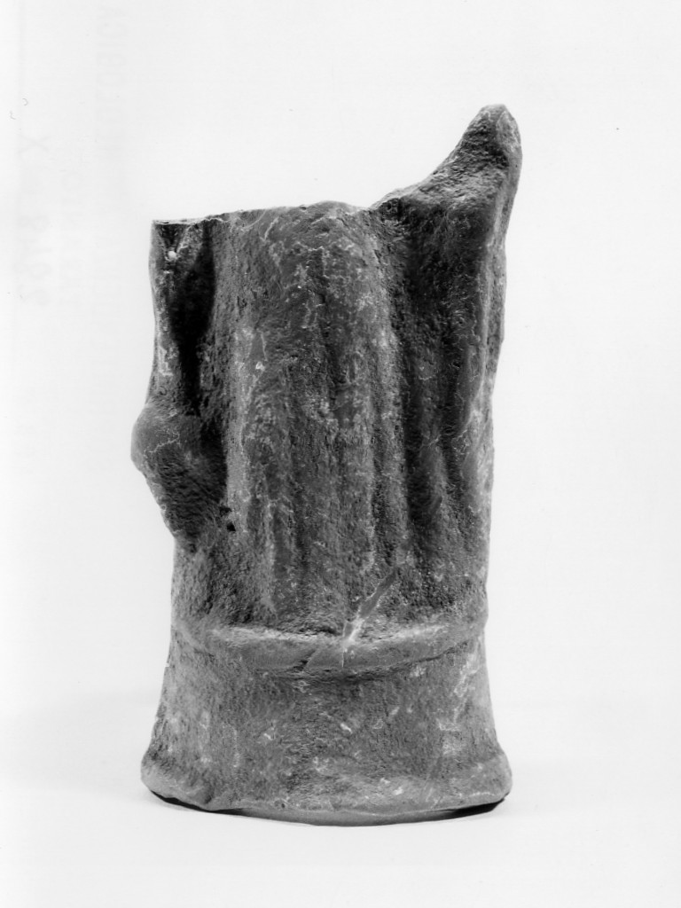 Polyboia (terracotta figurata, culto di Apollo-Hyakinthos) - fabbrica tarantina (secc. IV a.C.-III a.C)