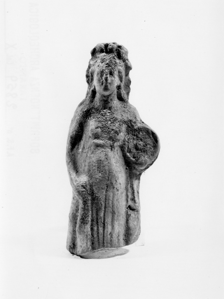 Polyboia (terracotta figurata, culto di Apollo-Hyakinthos) - fabbrica tarantina (secc. IV a.C.-III a.C)