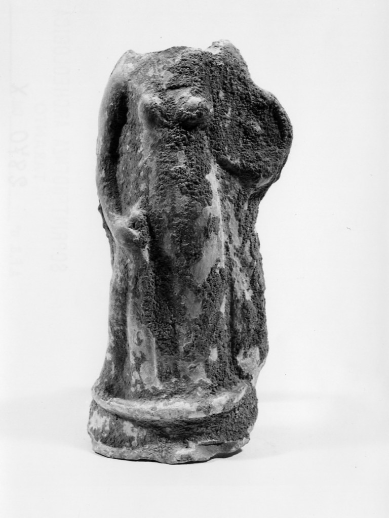 Polyboia (terracotta figurata, culto di Apollo-Hyakinthos) - fabbrica tarantina (secc. IV a.C.-III a.C)