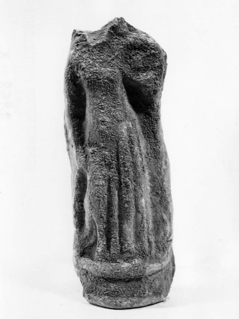 Polyboia (terracotta figurata, culto di Apollo-Hyakinthos) - fabbrica tarantina (secc. IV a.C.-III a.C)