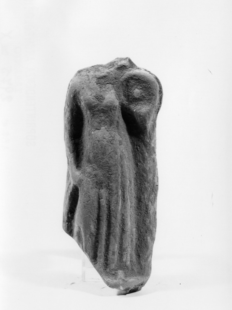 Polyboia (terracotta figurata, culto di Apollo-Hyakinthos) - fabbrica tarantina (secc. IV a.C.-III a.C)