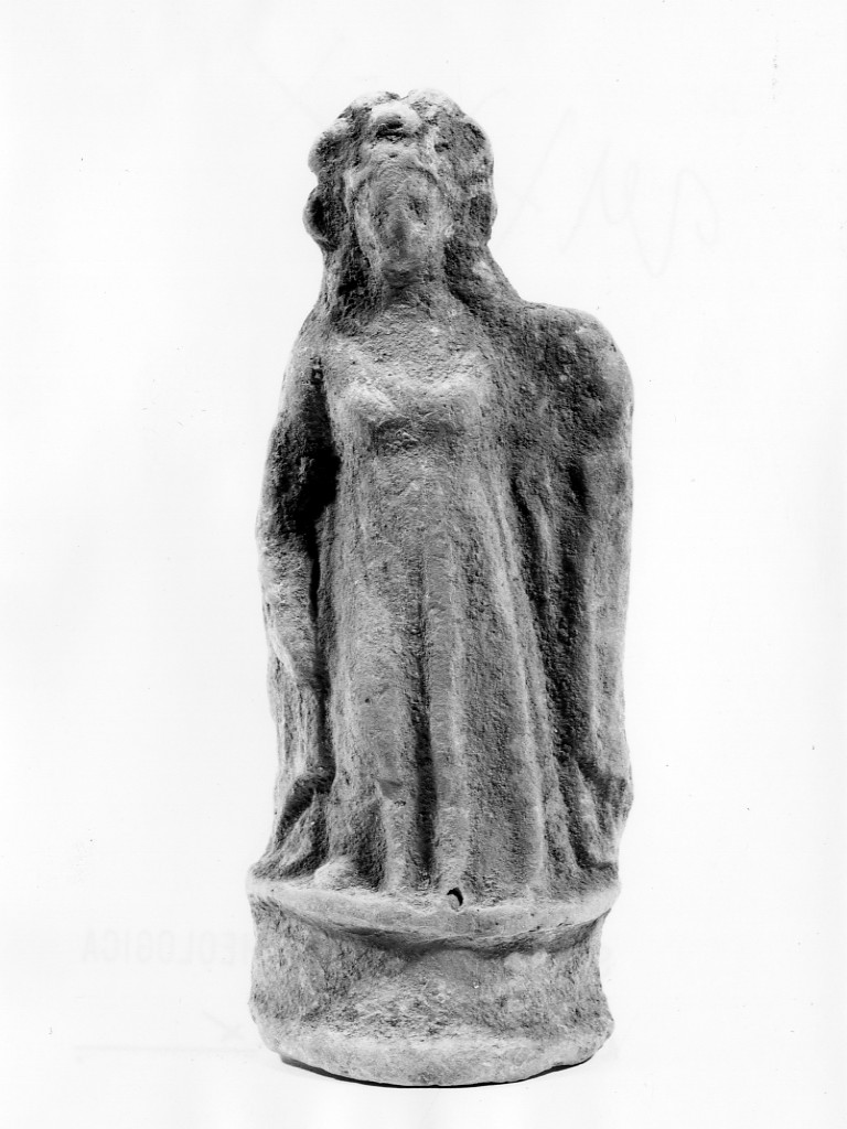 Polyboia (terracotta figurata, culto di Apollo-Hyakinthos) - fabbrica tarantina (secc. IV a.C.-III a.C)