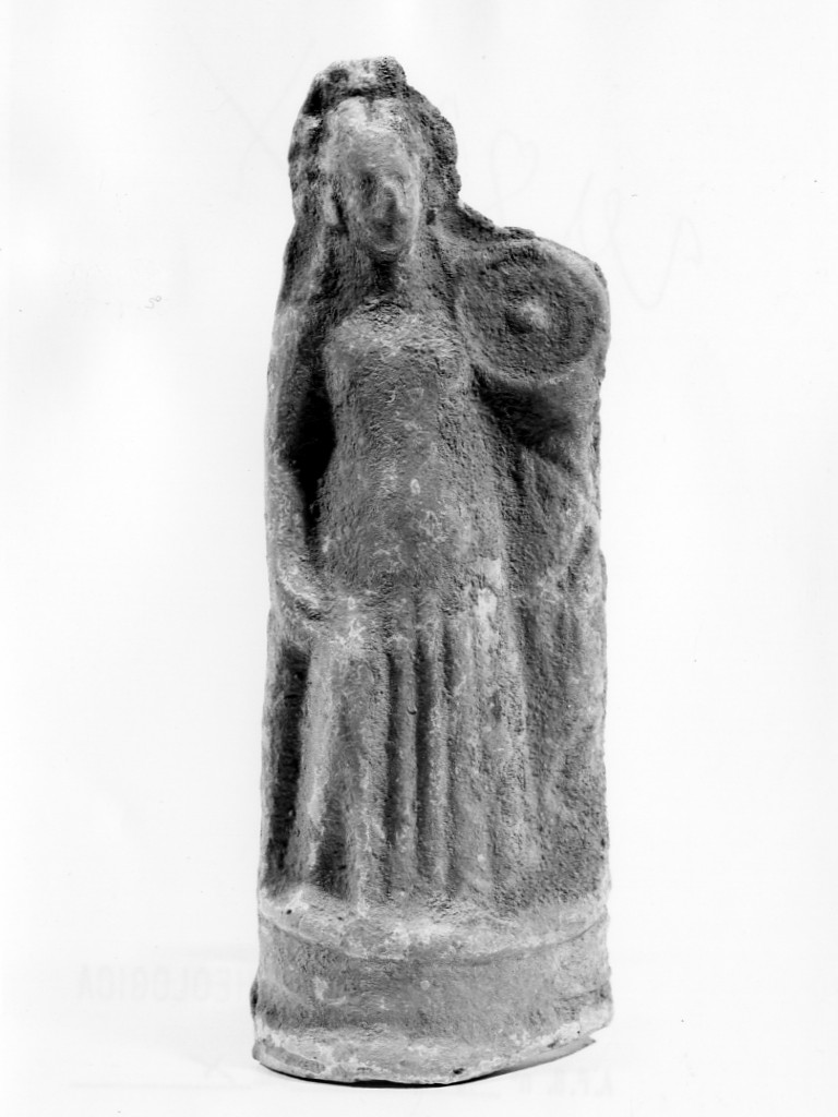 Polyboia (terracotta figurata, culto di Apollo-Hyakinthos) - fabbrica tarantina (secc. IV a.C.-III a.C)