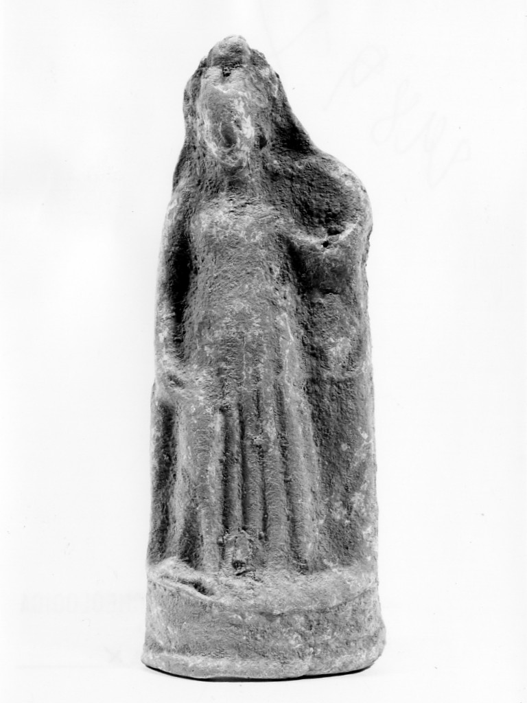 Polyboia (terracotta figurata, culto di Apollo-Hyakinthos) - fabbrica tarantina (secc. IV a.C.-III a.C)