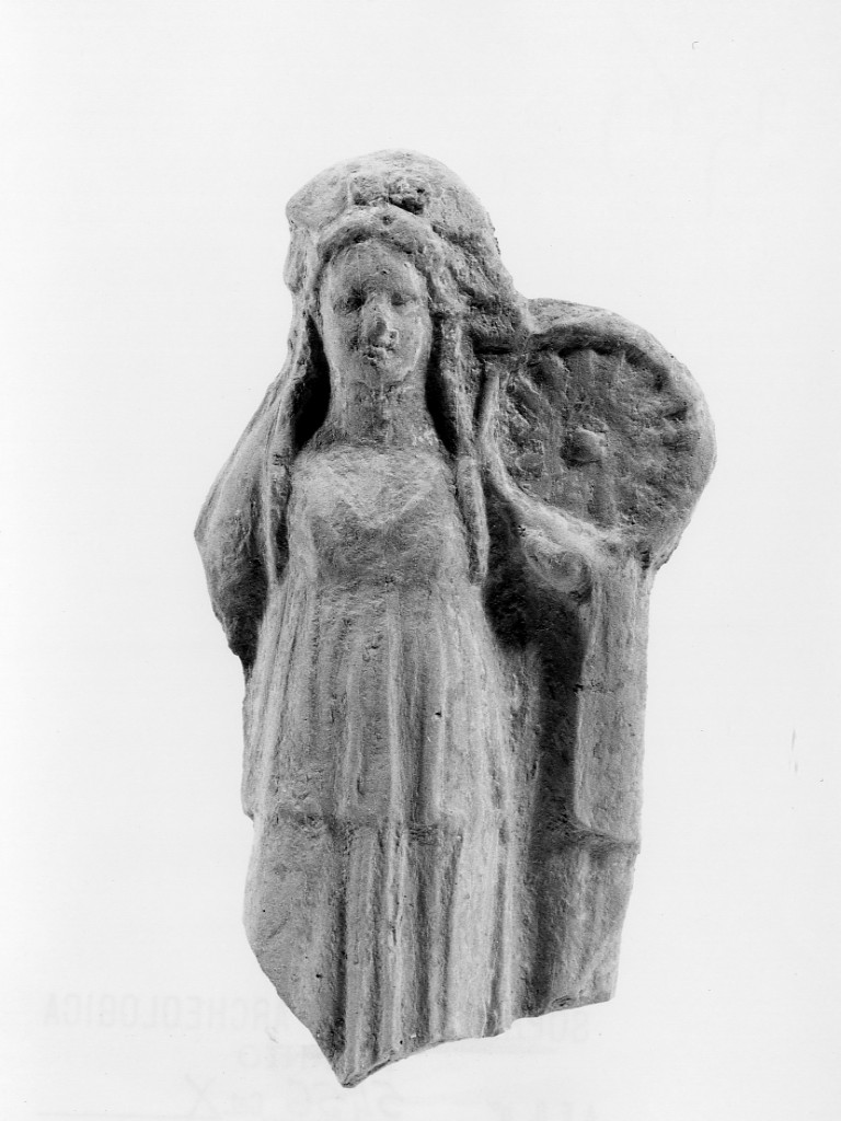 Polyboia (terracotta figurata, culto di Apollo-Hyakinthos) - fabbrica tarantina (secc. IV a.C.-III a.C)