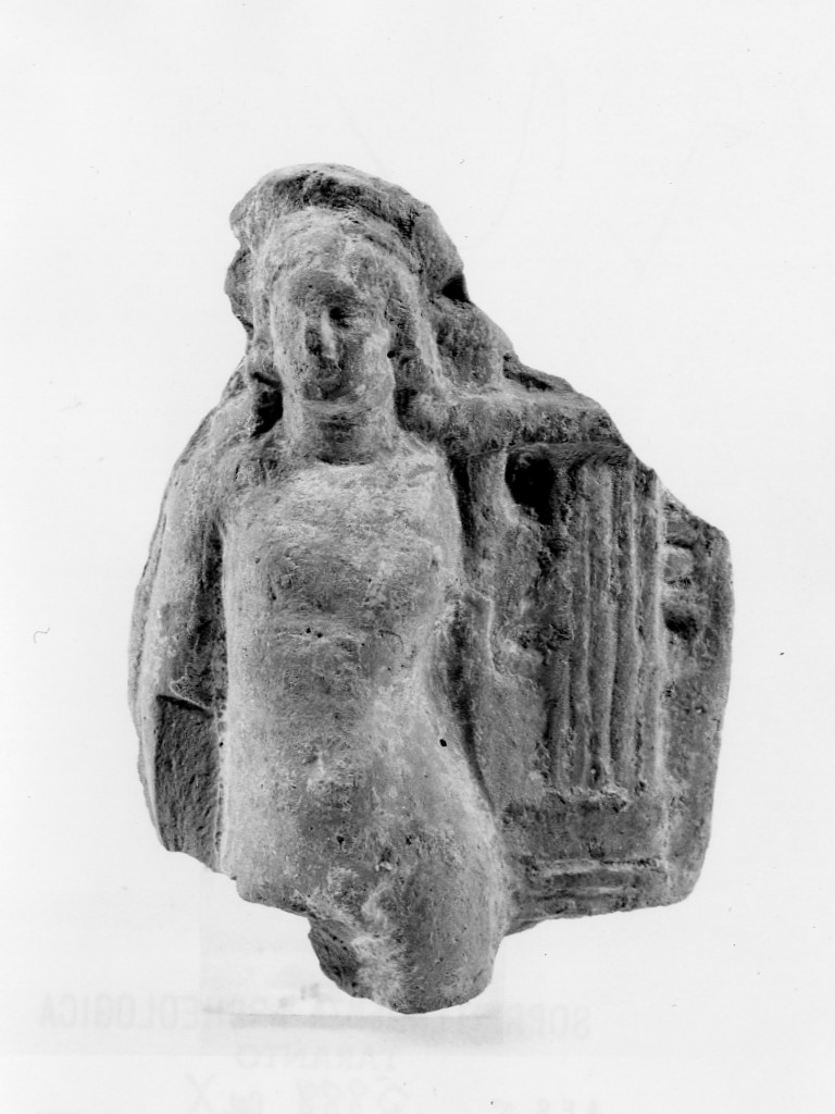 cratere miniaturistico - produzione apula (fine/ inizio secc. IV/ III a.C)