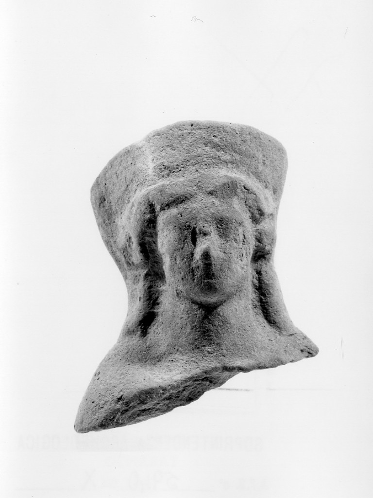 oinochoe a bocca trilobata - produzione attica (secondo quarto sec. V a.C)