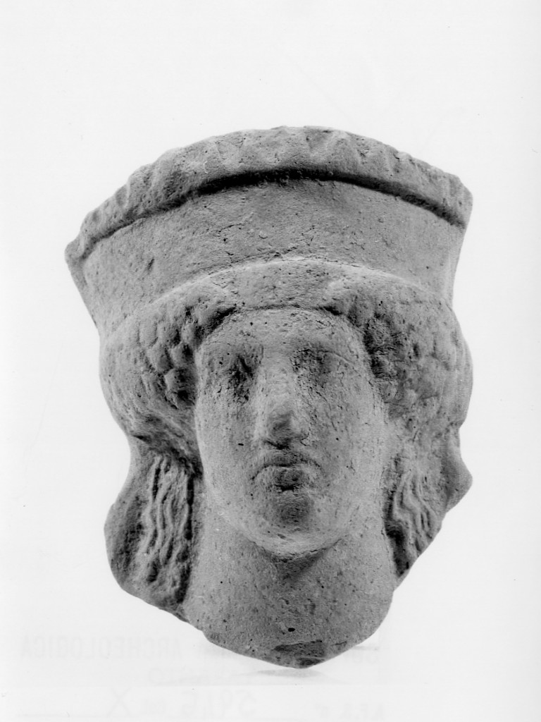 Persephone-Kore (terracotta figurata) - fabbrica tarantina (sec. V a.C)