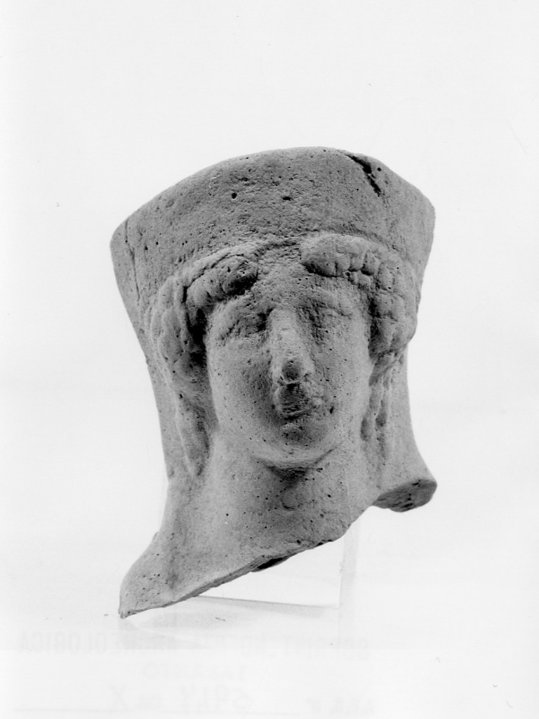 Persephone-Kore (terracotta figurata) - fabbrica tarantina (fine sec. V a.C)