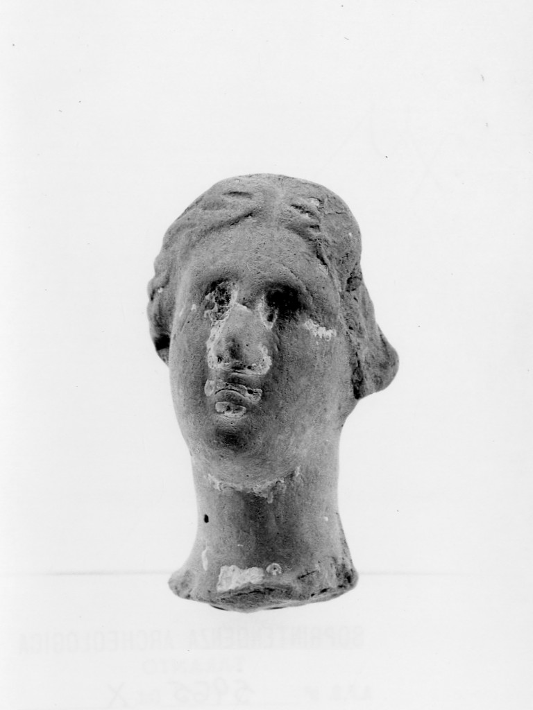 testa femminile - fabbrica tarantina (età ellenistica)