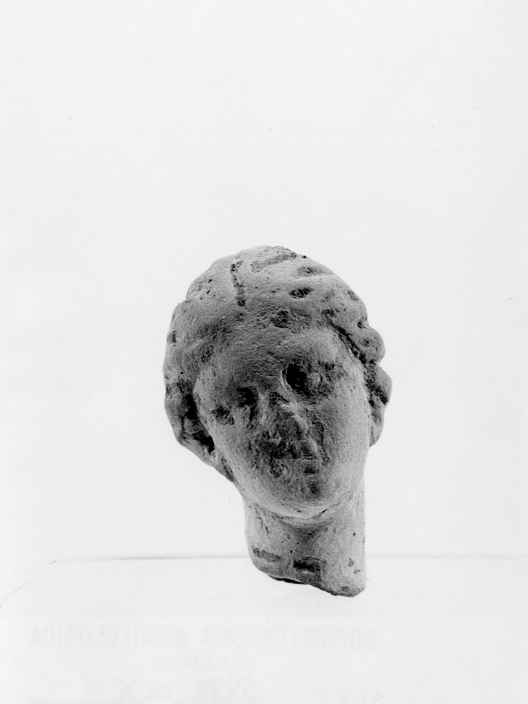 oinochoe - produzione apula (fine sec. V a. C)