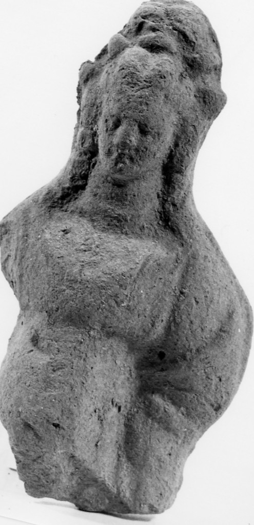 Polyboia (terracotta figurata, culto di Apollo-Hyakinthos) - fabbrica tarantina (secc. IV a.C.-III a.C)