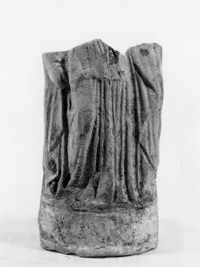 Polyboia (terracotta figurata, culto di Apollo-Hyakinthos) - fabbrica tarantina (secc. IV a.C.-III a.C)