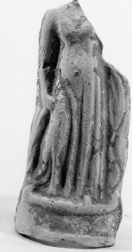 Polyboia (terracotta figurata, culto di Apollo-Hyakinthos) - fabbrica tarantina (secc. IV a.C.-III a.C)