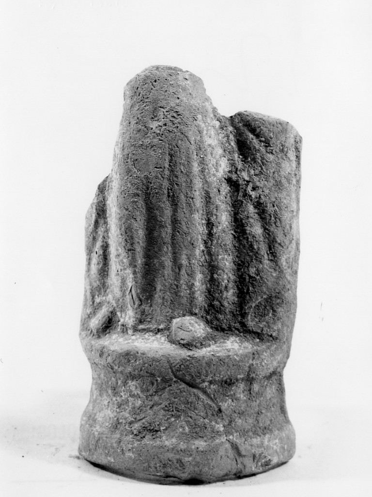 Polyboia (terracotta figurata, culto di Apollo-Hyakinthos) - fabbrica tarantina (secc. IV a.C.-III a.C)