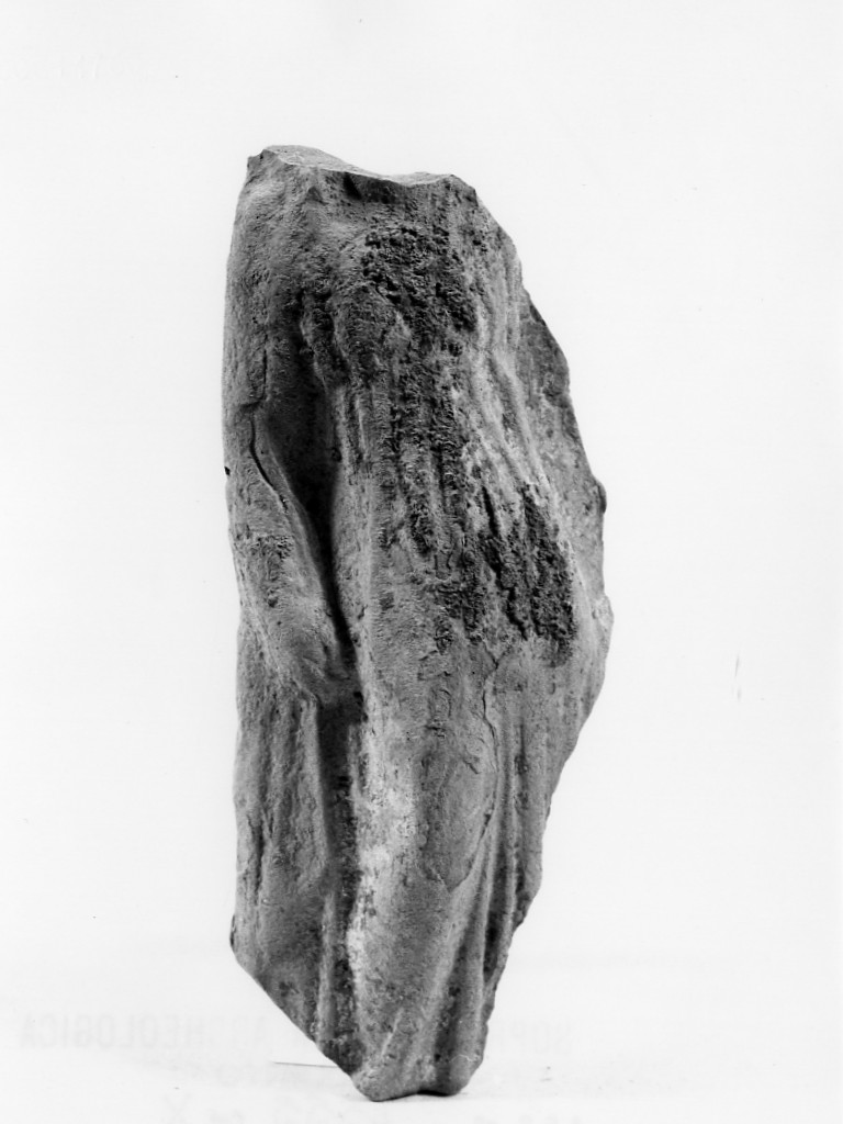 Polyboia (terracotta figurata, culto di Apollo-Hyakinthos) - fabbrica tarantina (secc. IV a.C.-III a.C)