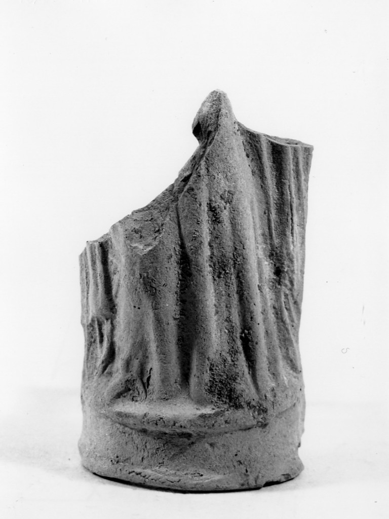 Polyboia (terracotta figurata, culto di Apollo-Hyakinthos) - fabbrica tarantina (secc. IV a.C.-III a.C)