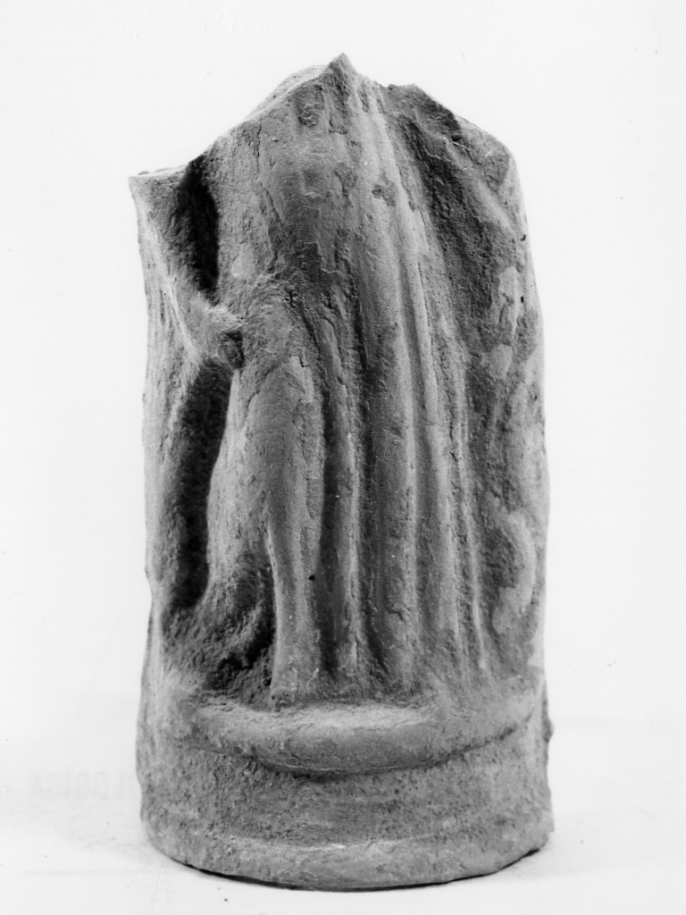 Polyboia (terracotta figurata, culto di Apollo-Hyakinthos) - fabbrica tarantina (secc. IV a.C.-III a.C)