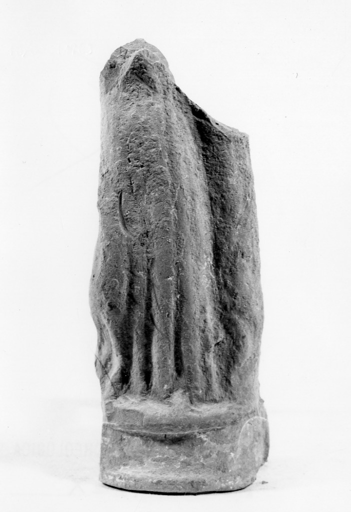 Polyboia (terracotta figurata, culto di Apollo-Hyakinthos) - fabbrica tarantina (secc. IV a.C.-III a.C)