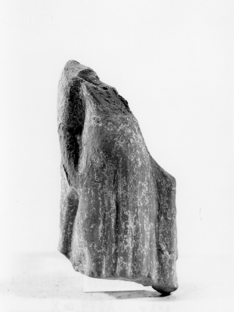 Polyboia (terracotta figurata, culto di Apollo-Hyakinthos) - fabbrica tarantina (secc. IV a.C.-III a.C)