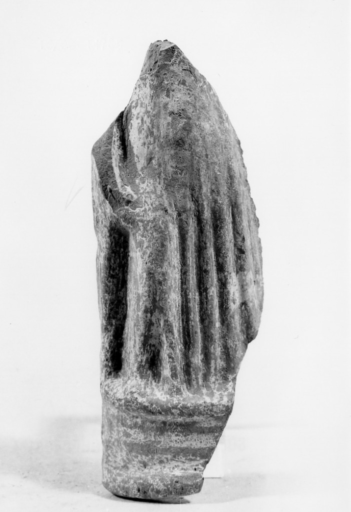 Polyboia (terracotta figurata, culto di Apollo-Hyakinthos) - fabbrica tarantina (secc. IV a.C.-III a.C)
