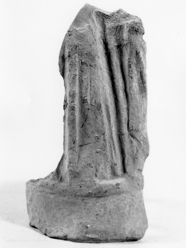 Polyboia (terracotta figurata, culto di Apollo-Hyakinthos) - fabbrica tarantina (secc. IV a.C.-III a.C)