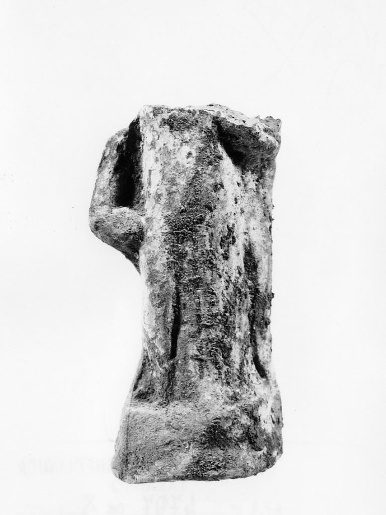 Polyboia (terracotta figurata, culto di Apollo-Hyakinthos) - fabbrica tarantina (secc. IV a.C.-III a.C)