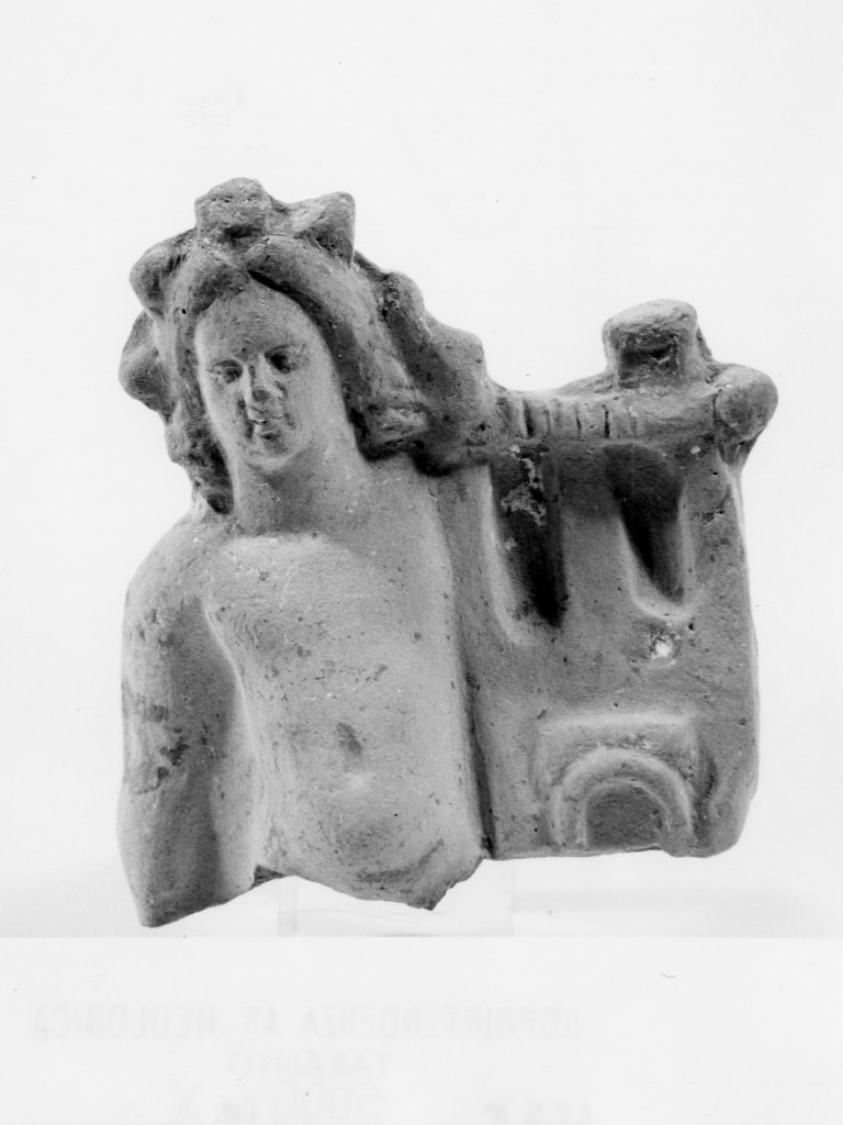 Apollo-Hyakinthos (terracotta figurata) - fabbrica tarantina (sec. III a.C)