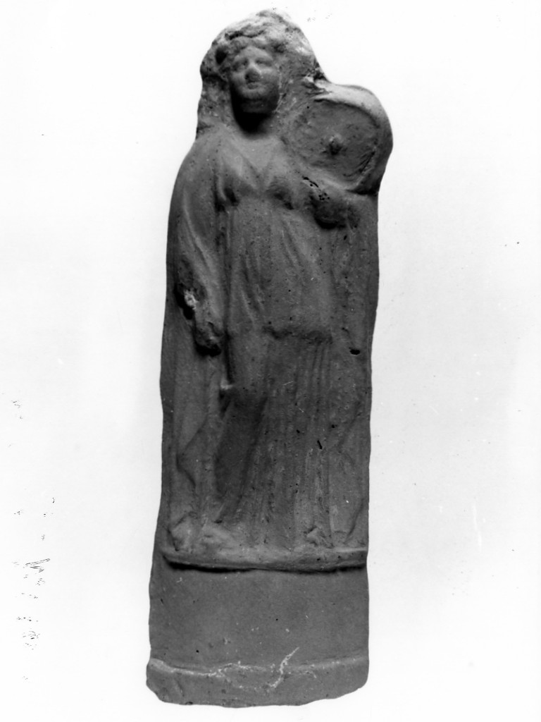 Polyboia (terracotta figurata, culto di Apollo-Hyakinthos) - fabbrica tarantina (secc. IV a.C.-III a.C)