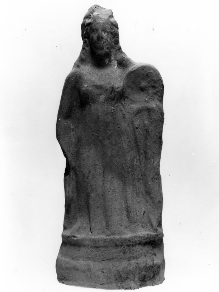 Polyboia (terracotta figurata, culto di Apollo-Hyakinthos) - fabbrica tarantina (secc. IV a.C.-III a.C)