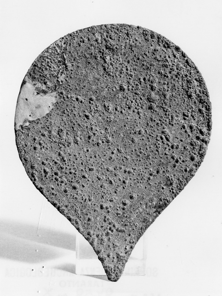 specchio (fine/ inizio secc. IV a.C.-III a.C)