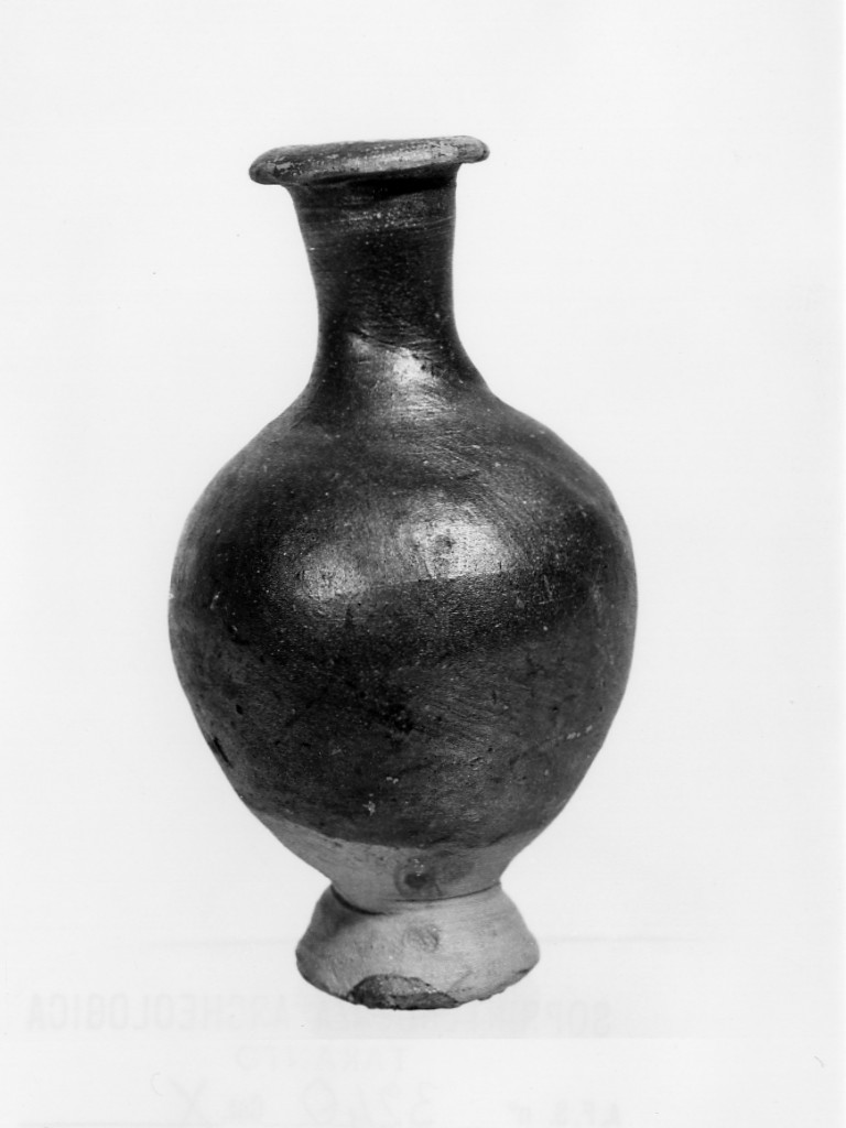 unguentario - fabbrica tarantina (fine sec. IV a.C)