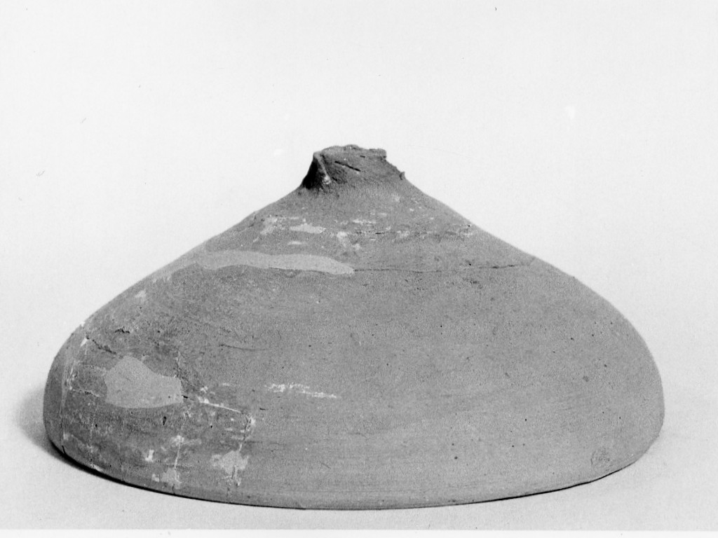 pisside/ coperchio - fabbrica locale (età romana)