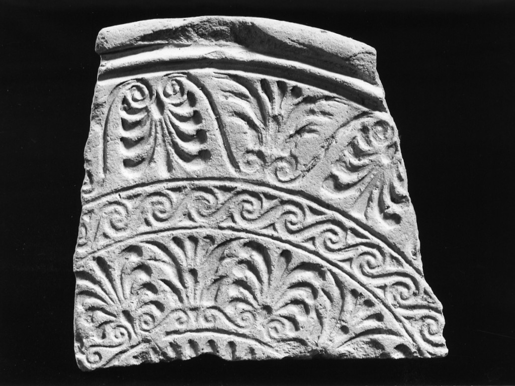 matrice disco votivo/ frammento - fabbrica tarantina (sec. IV a.C)