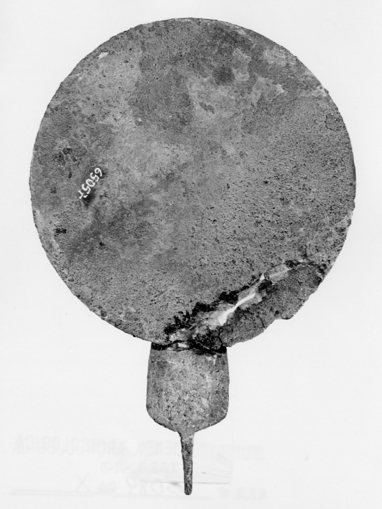 specchio (sec. IV a.C)