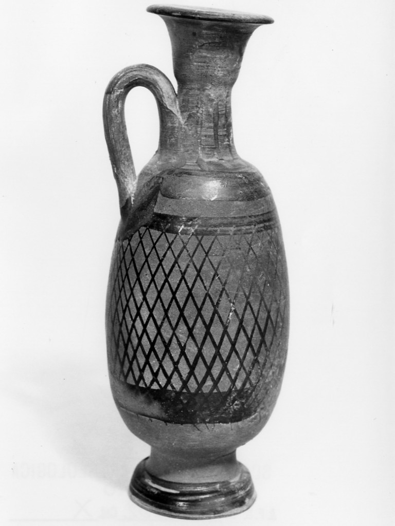 lekythos - fabbrica locale (inizio sec. III a.C)