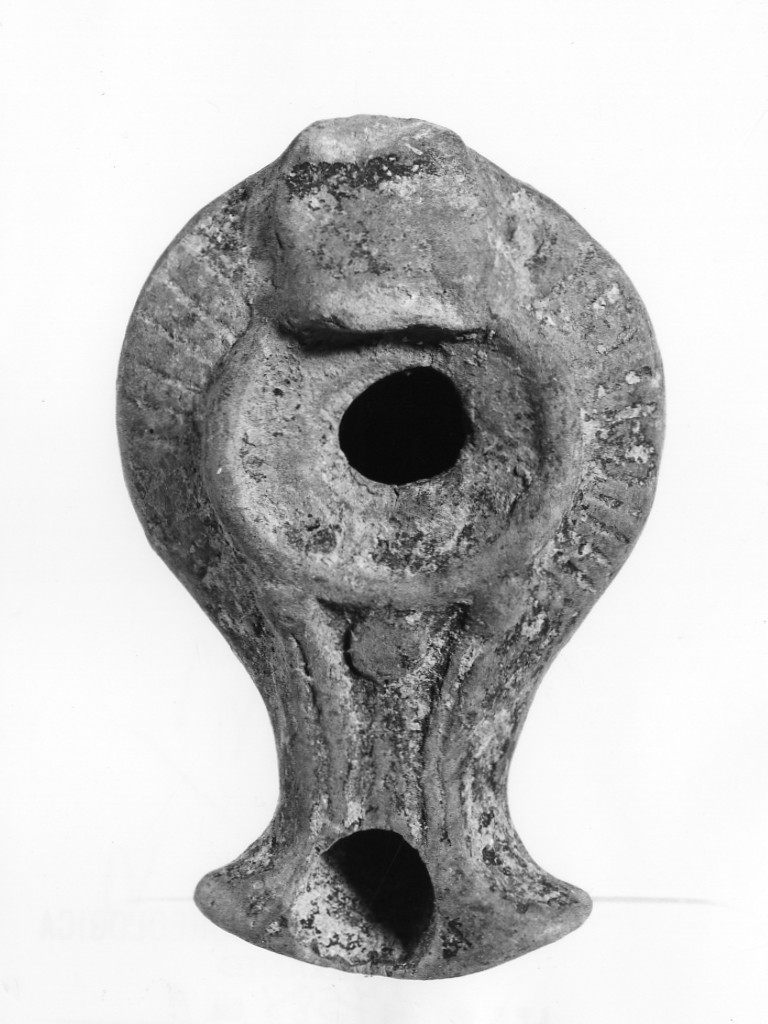 lucerna, Delplace, tipo I c - fabbrica locale (fine/ metà secc. II a.C.-I a.C)