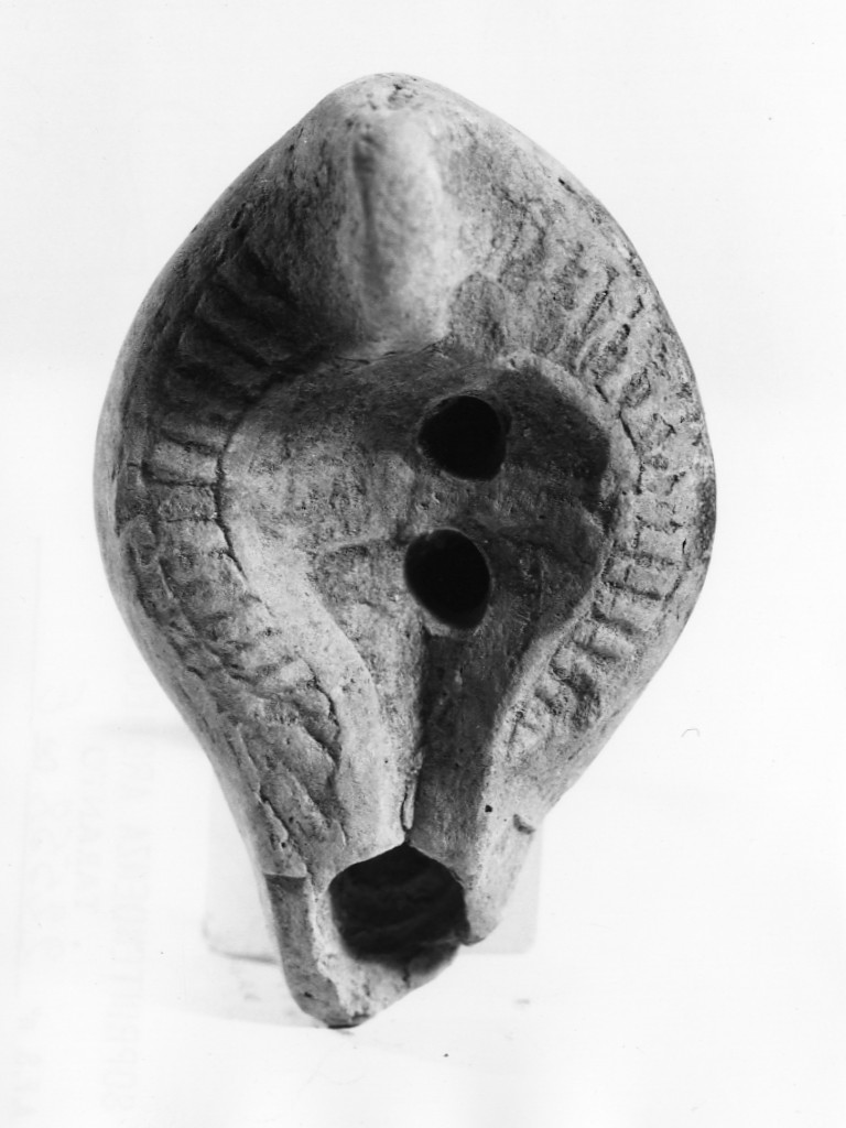 lucerna - fabbrica locale (secc. IV d.C.-V d.C)