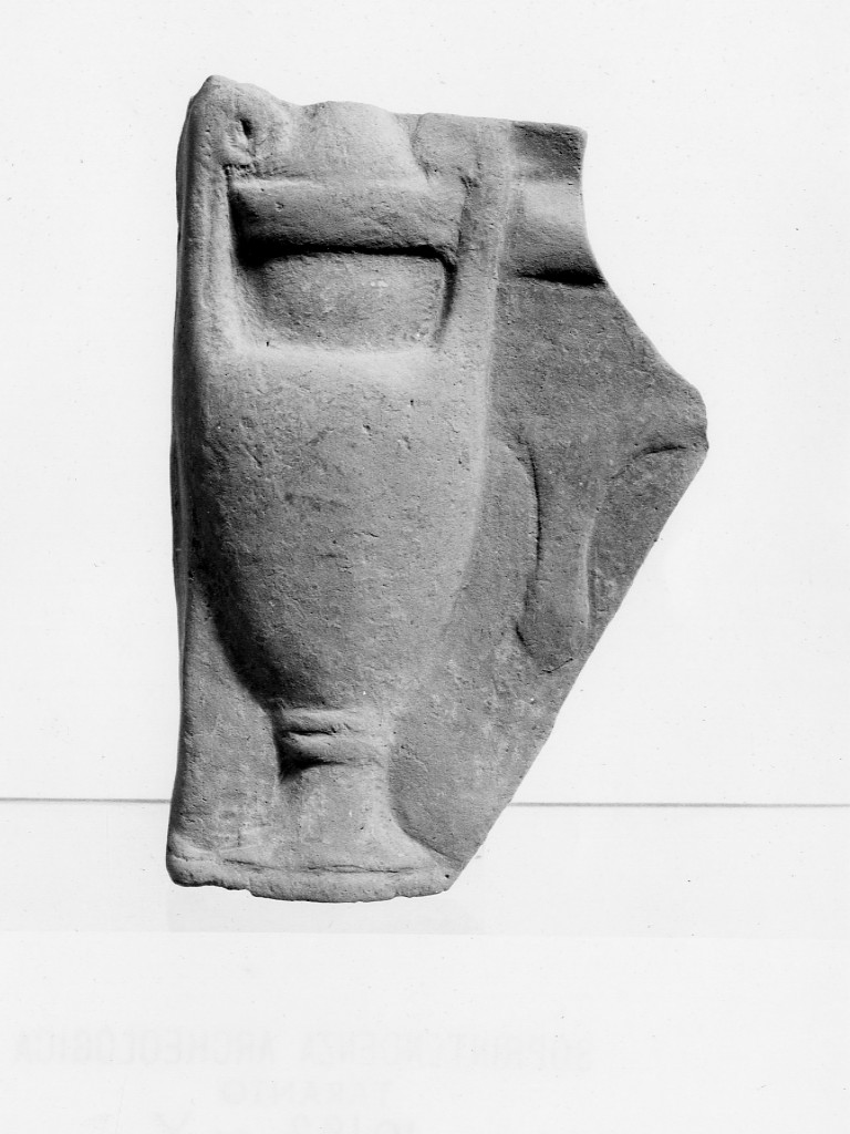 terracotta figurata/ frammento, culto di Dionysos-Hades - fabbrica tarantina 